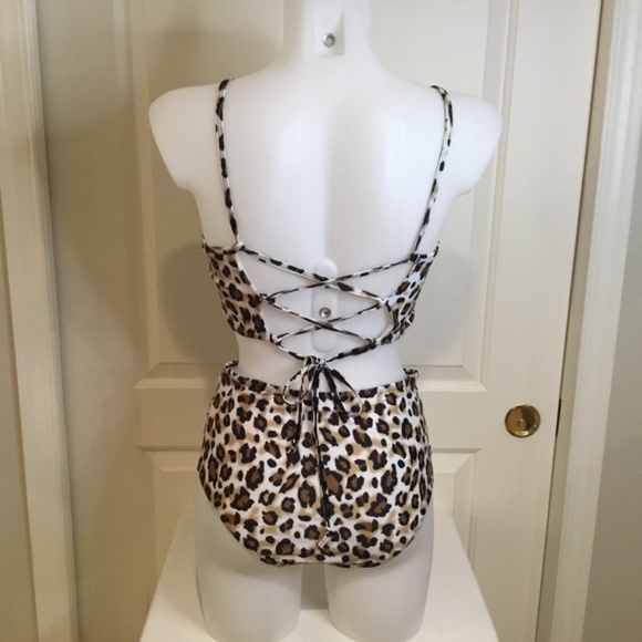 Women’s Leopard Ruched High Waisted Bikini Set - Picture 4 of 9
